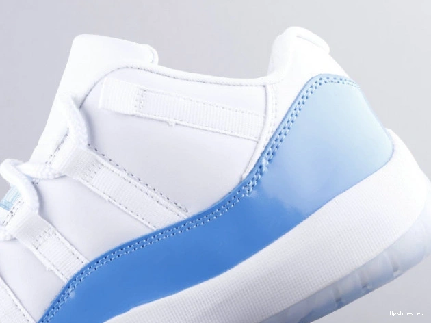 Retro  11 Low Jordan University 528896-106 Blue 0226